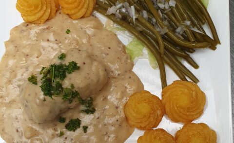 vendredi midi et soir « paupiette de boeuf sauce moutarde et ses accompagnements »