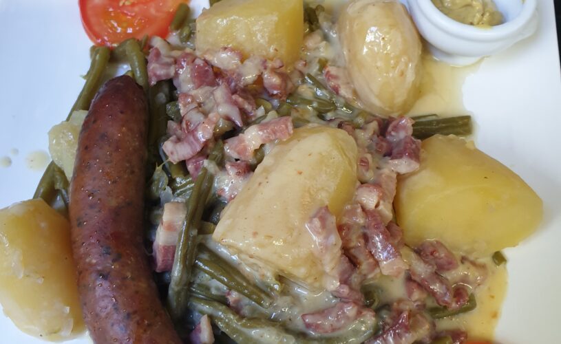 vendredi midi et soir sur réservation « salade liégeoise »