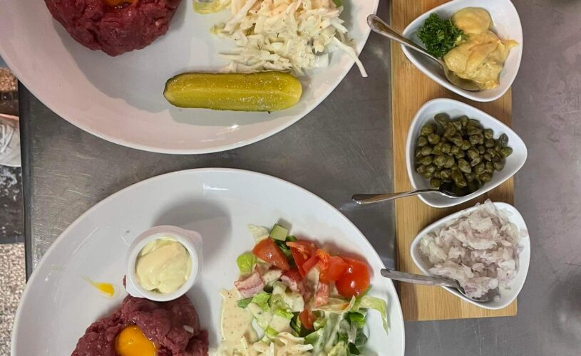 vendredi midi et soir sur réservation « filet américain minute » et ses accompagnements